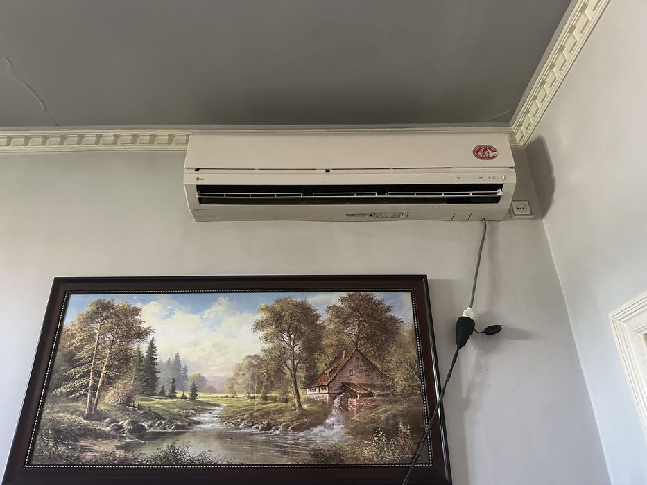LG kanditsioner 18 talik hamma joyi ishliydi