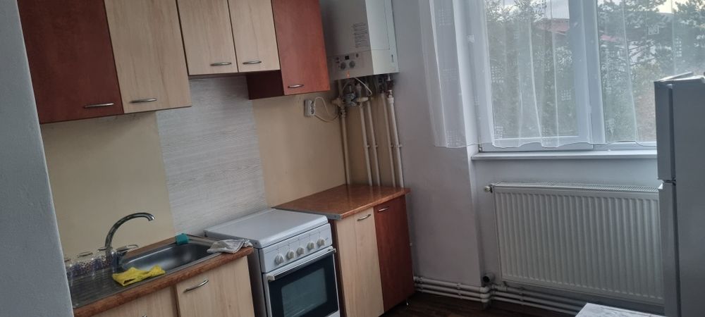 Chirie Apartament cu 2 camere