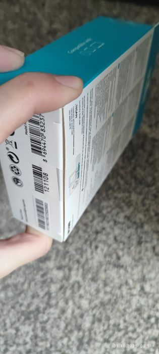 Неразопаковани.Чисто нови безжични слушалки