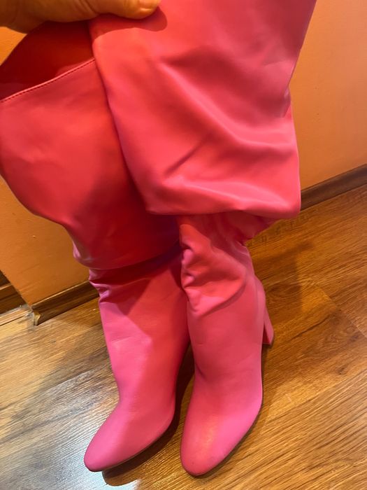 Дамски ботуши в розово