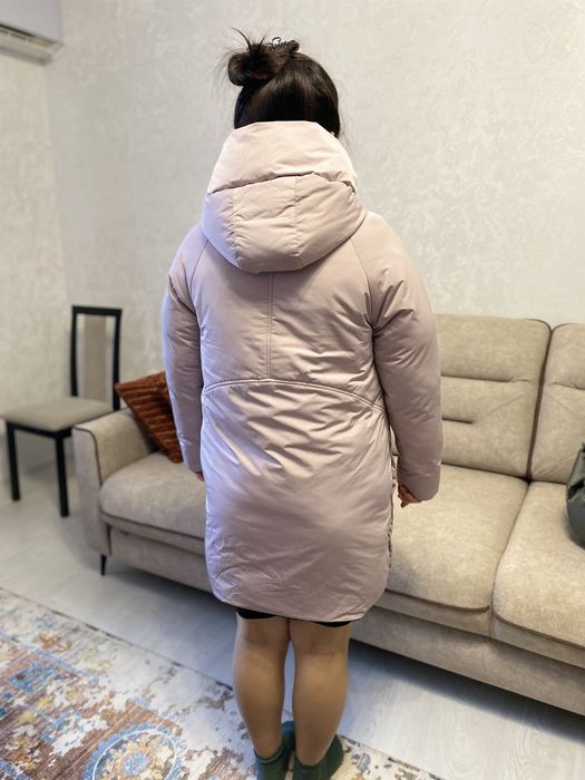 Продам зимние куртки