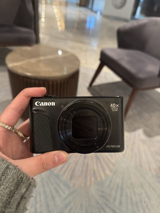 Canon  sx  740