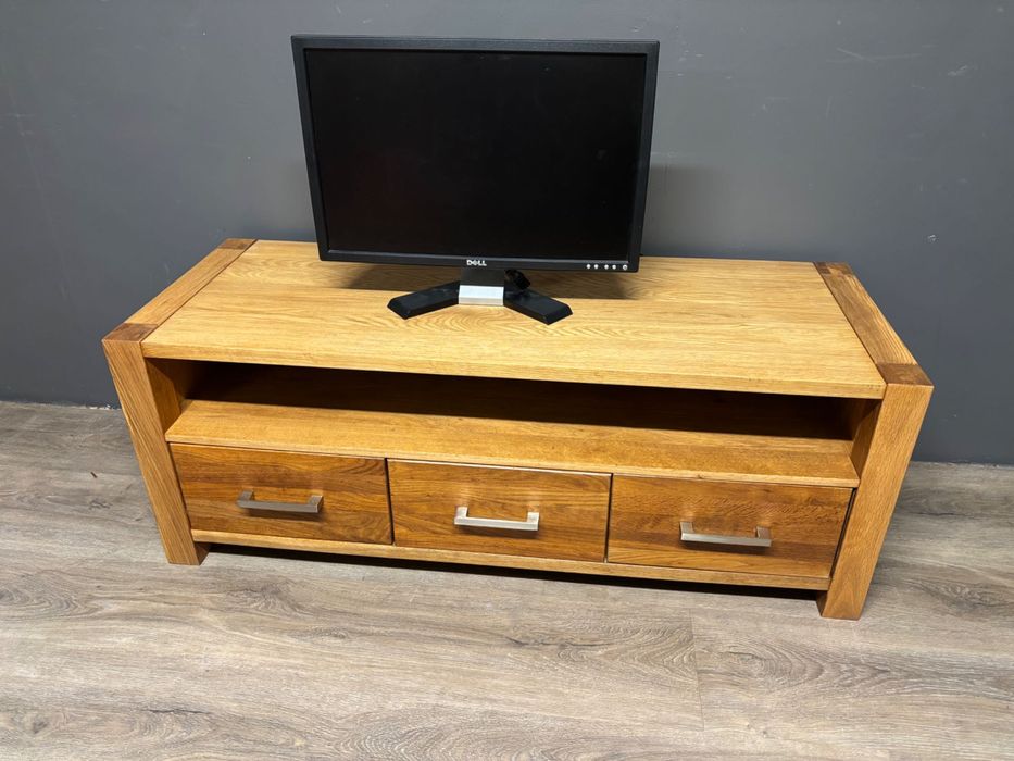 Comoda TV stejar modernă