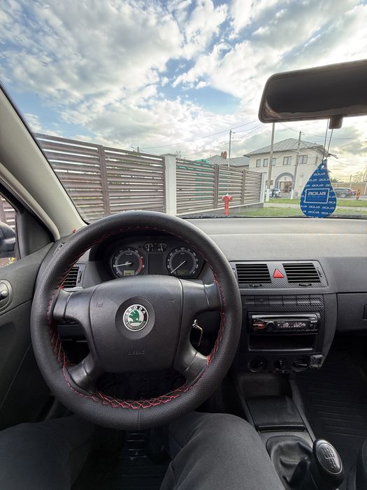 Skoda Fabia / 1.2 benzina HTP / AC / 2005 / Proprietar