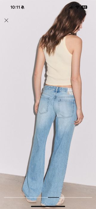 Дънки с ниска талия Stradivarius