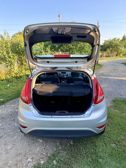 FORD Fiesta 2010 — imagine 5