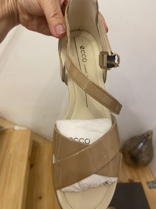 Sandale piele naturala ECCO noi, in cutie, marimea 36