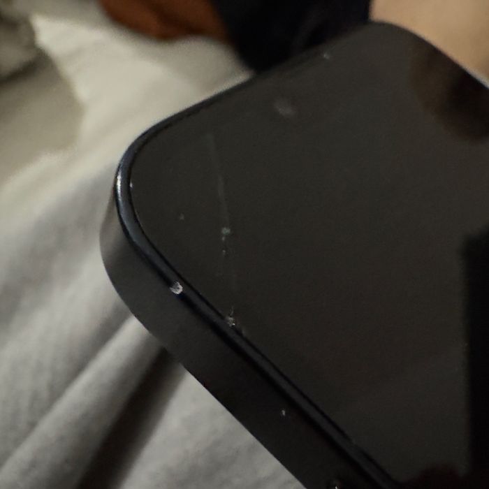 Продаю Айфон 13 256гб