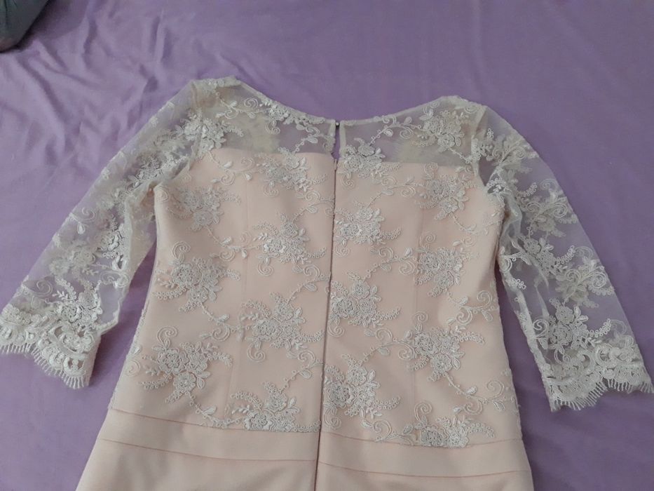 Rochie elegantă cu dantelă si perle+cadou