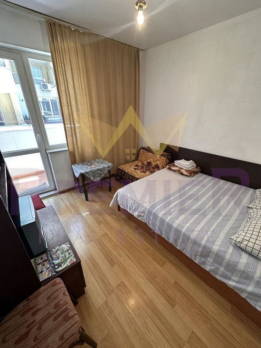 Дава се под наем Едностаен апартамент в Варна, Нептун - 30 кв.м за 255 € - Снимка #1