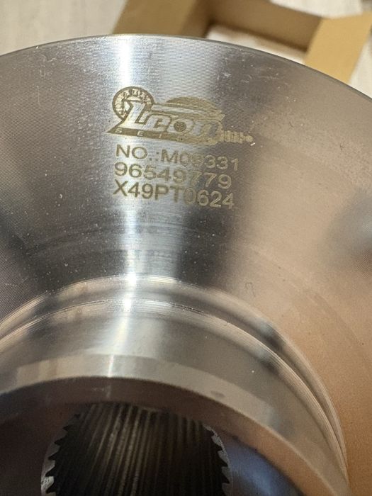 Продам Передняя ступица Chevrolet Lacetti