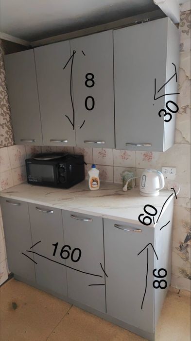 Продам кухонный горнитур