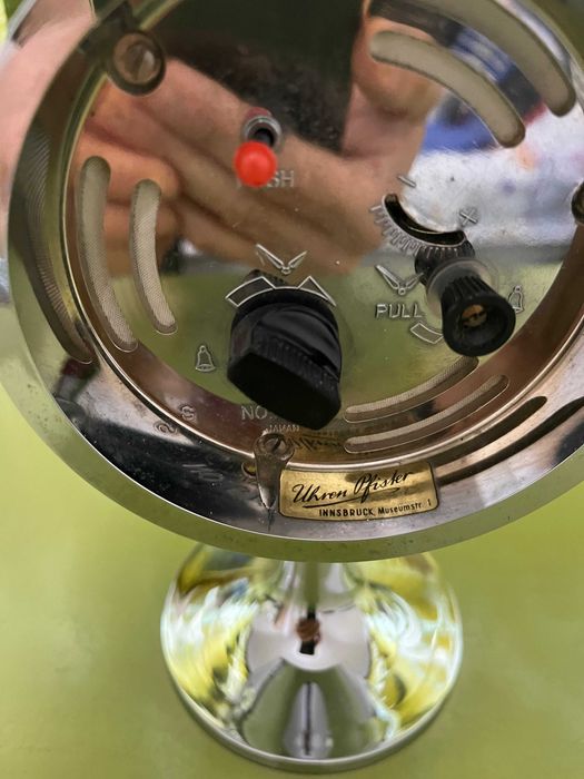 Античен ретро часовник Rhythm перфектен, много рядък 1970г.