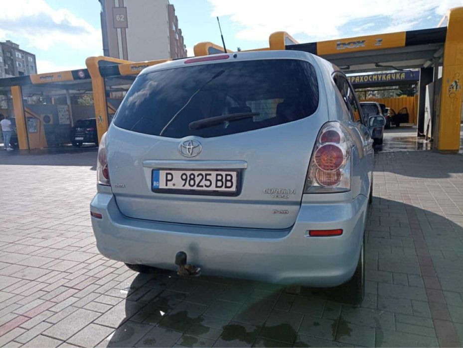 Toyota corolla verso 2.2 d-cat 177