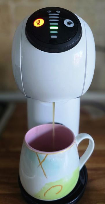 Aparat de cafea/Espressor Nescafe Dolce Gusto Genio S