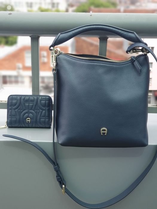 Дамска чанта Aigner