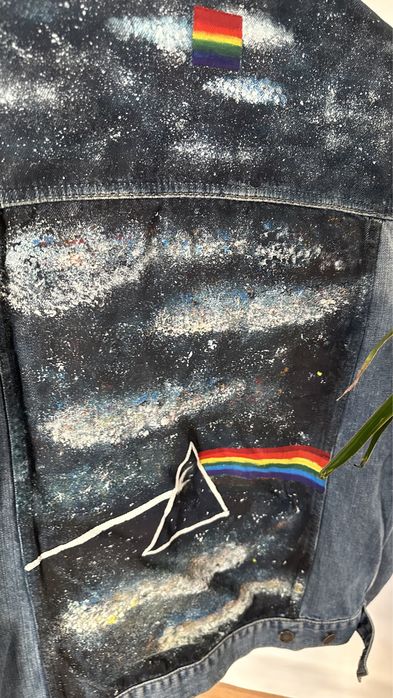 Doua geci de blugi pictate manual