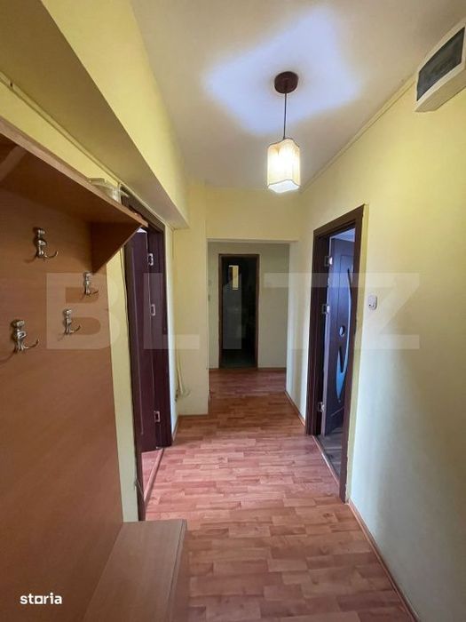 Apartament 3 camere,  73 mp totali, zona 1 Mai-Pelendava