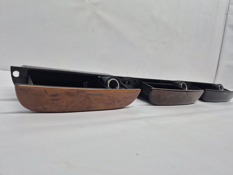 Пепельница Mercedes W220