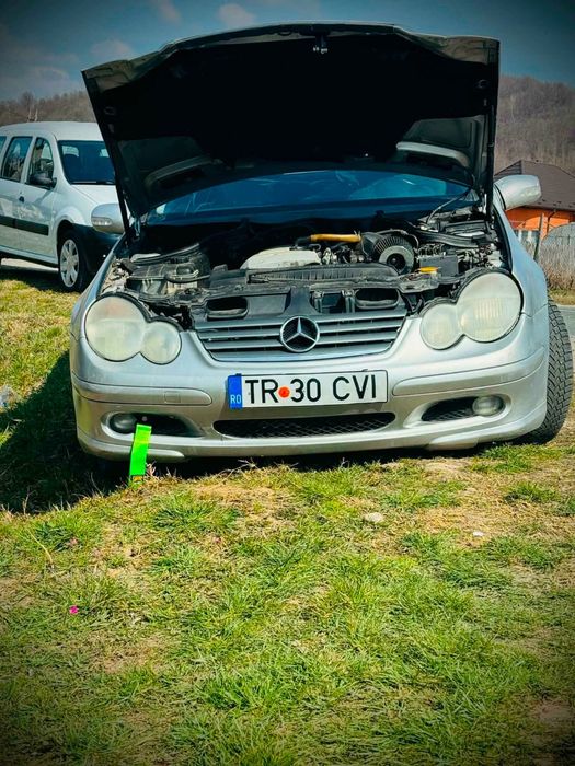 Vând sau schimb.