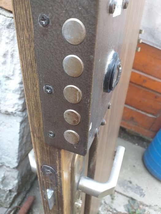 Usa metalică bloc fara toc