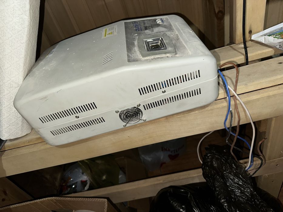 Стабилизатор напряжений для дома