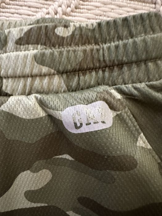 Къси Панталонки Gap размер 8год