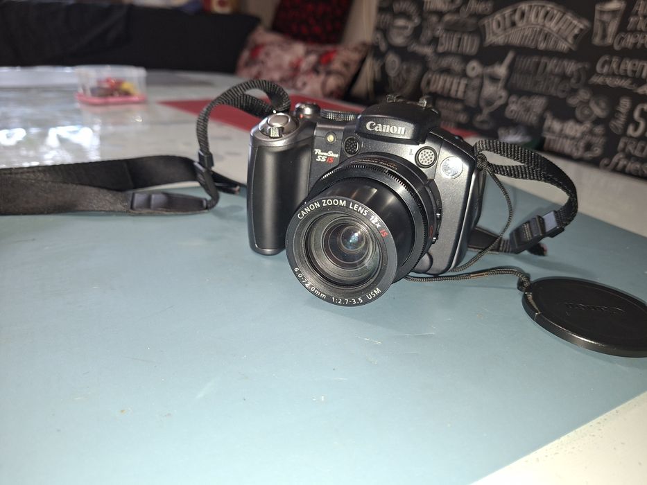 Canon PowerShot S5, 12 x zoom, card SD 16gb, Face Detection, ecran rabatabil