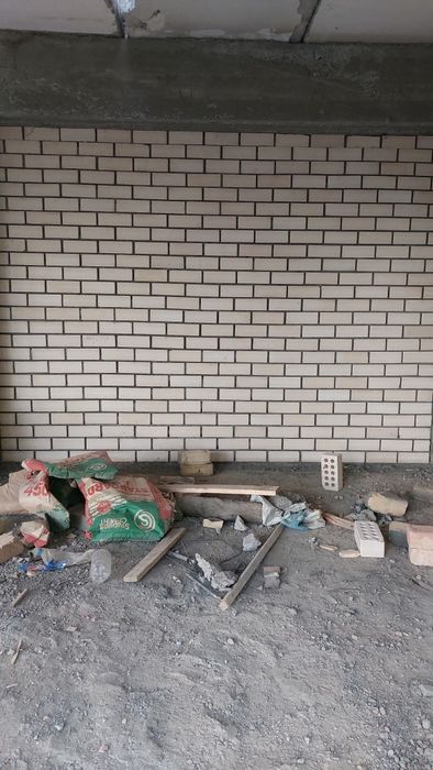 Кладка Кирпичь на Балкона