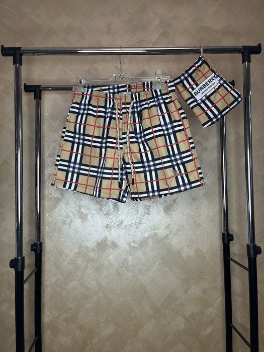 Short Baie Burberry