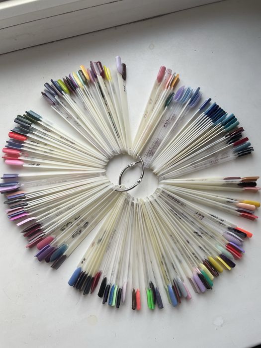 Продам все для маникюра