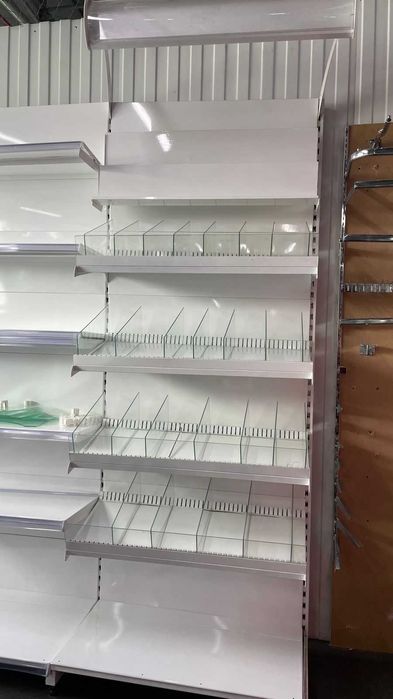 Стелажи конфетницы витрины торговое оборудование на кассовую зону