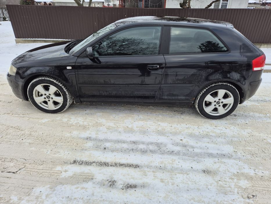 Vând Audi A3 1.9
