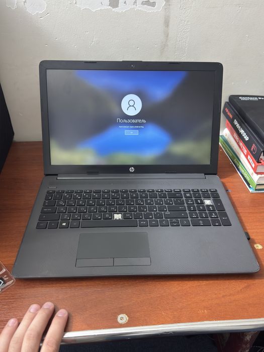 Hp noutbook | srochna | kelishamiz