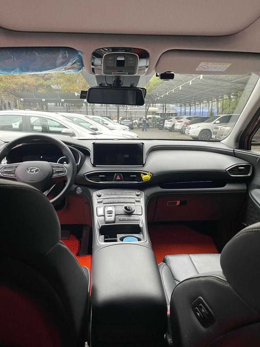 Продаётся автомобиль Hyundai Santa Fe