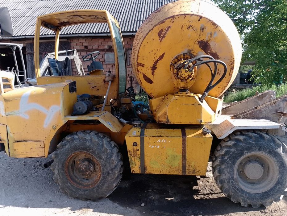 Auto betonieră davino master440.1