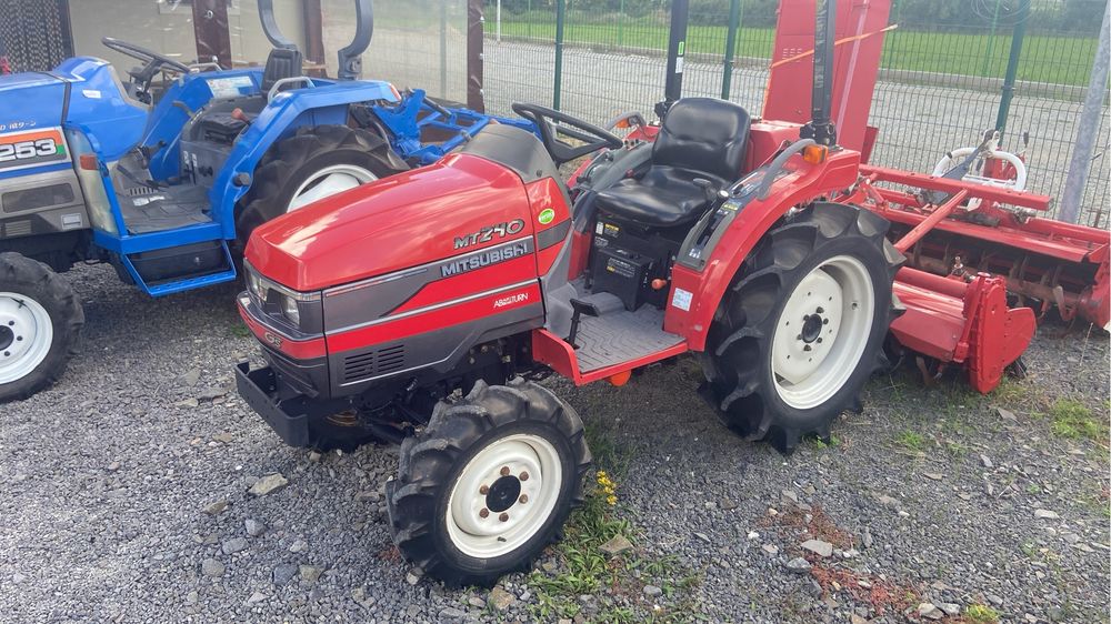Tractor japonez Mitsubishi MT240, 4x4, 24cp + freza