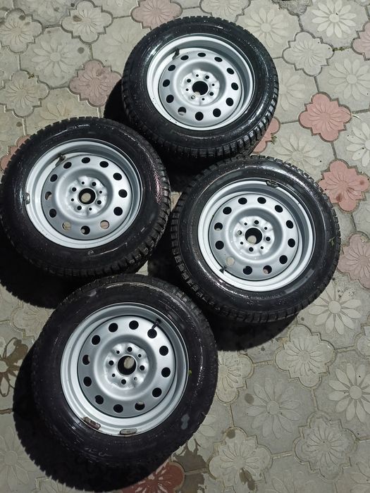 Колеса зимние r14