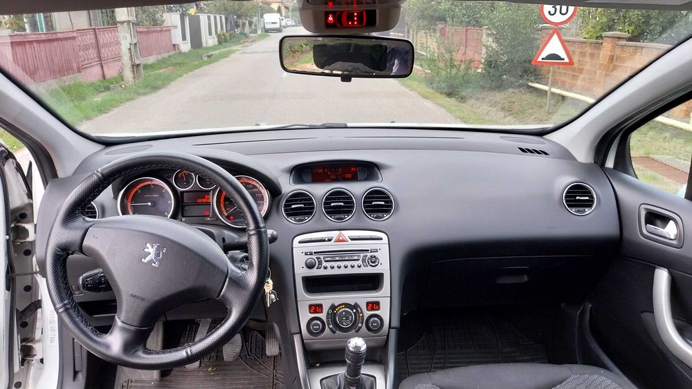 Vând PEUGEOT 308 SW 1.6 diesel, an 2010, 90 cp, 237 800 km