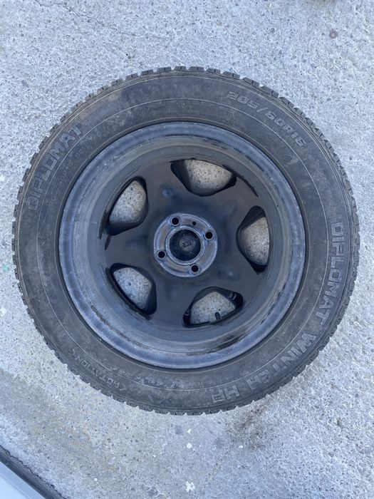 Jante tabla Opel Crossland  4x108 cu capace originale anvelope 205 / 60 / 16 M+S in stare foarte buna