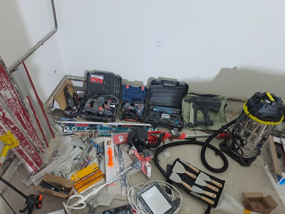 Левкас покраска Кафель ламинат