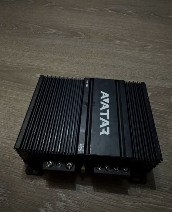 Усилитель автомобильный