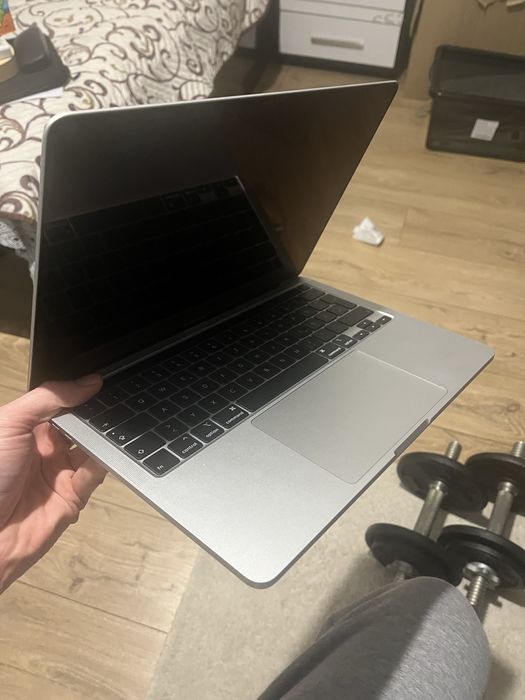Macbook 2020 I7
