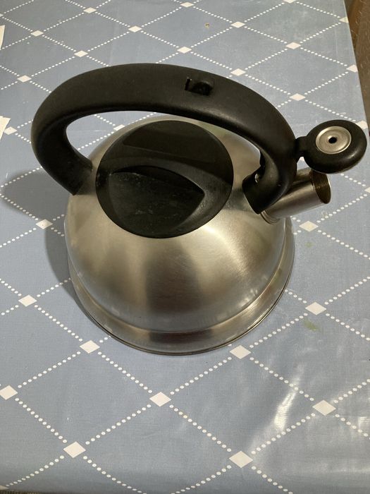 Продам чайник б/у …..