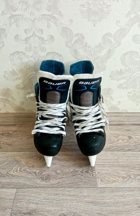Продаю коньки Bauer
