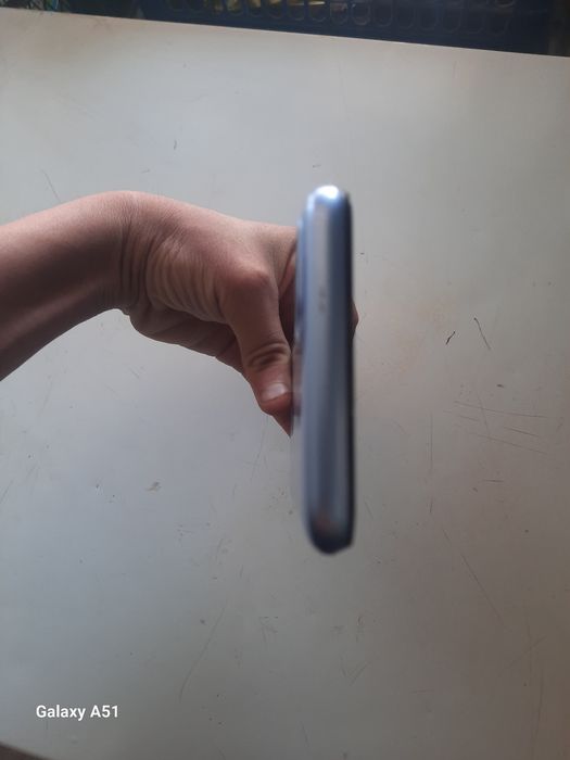 Realmi c 25 xotira 128