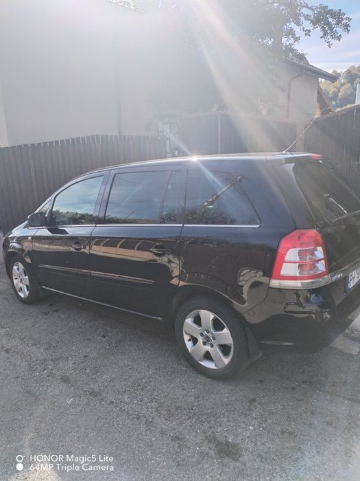 OPEL Zafira 2011 — imagine 2