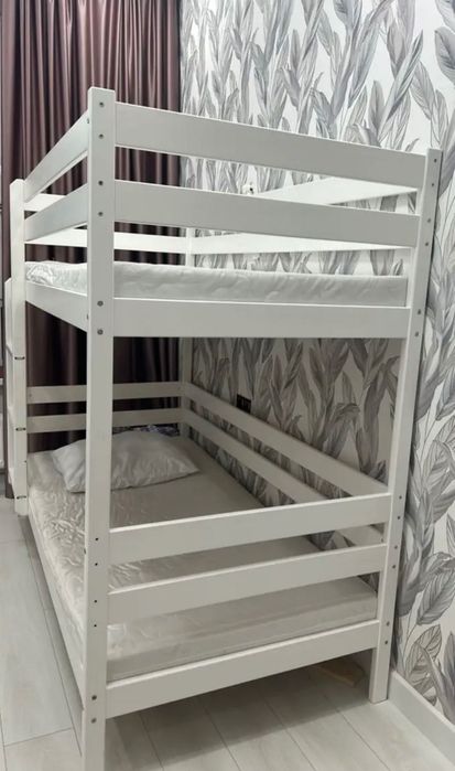 двухъярусная кровать