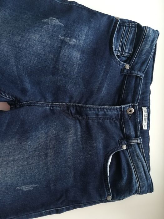 Джинсы фирменные для мальчика