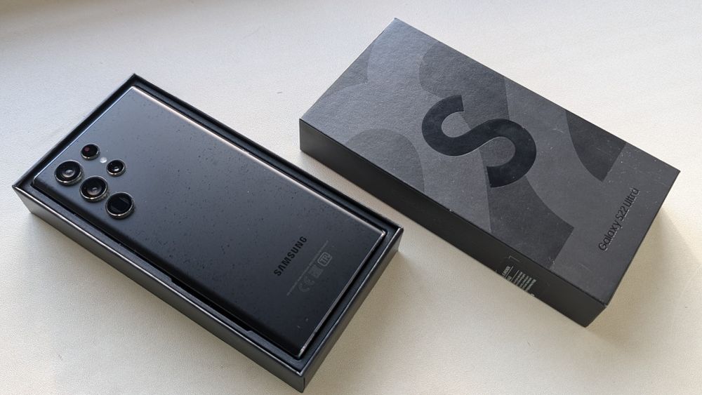 Samsung S22 Ultra Phantom black